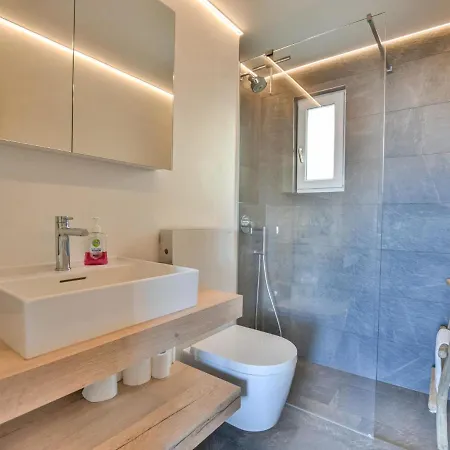 Apartment Mitenand Attika